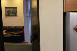 Apartment for sale, 2 Room, Old building, Tbilisi, Chugureti