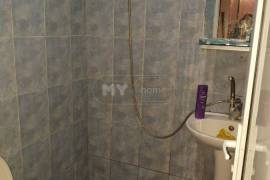 For Rent, 1 Room, Old building, Tbilisi, saburtalo