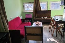 For Rent, 1 Room, Old building, Tbilisi, saburtalo
