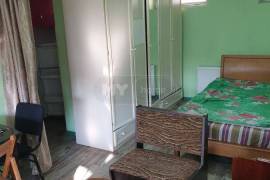 For Rent, 1 Room, Old building, Tbilisi, saburtalo