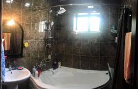 Apartment for sale, 4 Room, Old building, Tbilisi, Varketili
