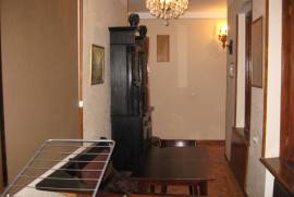 Apartment for sale, Old building, Vera