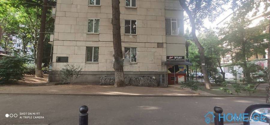 იყიდება, უნივერსალური კომერციული ფართი, საბურთალო