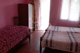 House For Rent, Gonio