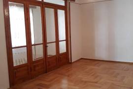 ქირავდება ბინა, 2 ოთახიანი, ძველი აშენებული, თბილისი, დიდუბე