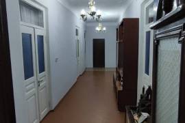 House For Rent, 7 Room, Batumi
