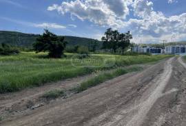 Land For Sale, Tkhinvala