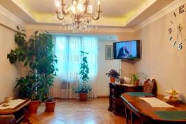 ქირავდება ბინა დღიურად, 3 ოთახიანი, ახალი აშენებული, ბათუმი, რუსთაველის უბანი