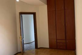 Аренда, 3 Kомнатная, Старое здание, Тбилиси, vake