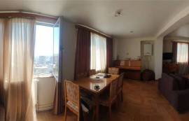 Apartment for sale, 4 Room, Old building, Tbilisi, Nutsubidze plateau