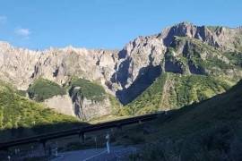 იყიდება სახლი, 10 ოთახიანი, ყაზბეგი, ყანობი