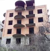 იყიდება სახლი, 16 ოთახიანი, თბილისი, ნუცუბიძის ფერდობი