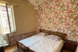 Аренда, 3 Kомнатная, Старое здание, Тбилиси, Мтацминда