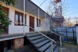 House For Sale, Sapichkhia