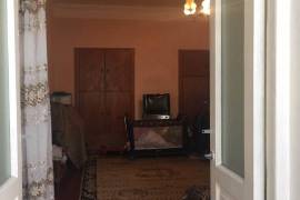 Apartment for sale, Old building, Sololaki