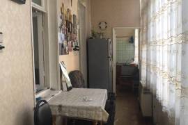 Apartment for sale, Old building, Sololaki