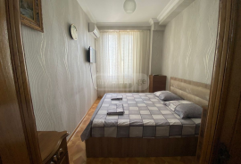 For Rent, 4 Room, Old building, Batumi