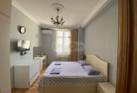 For Rent, 4 Room, Old building, Batumi