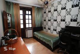 Apartment for sale, Old building, saburtalo