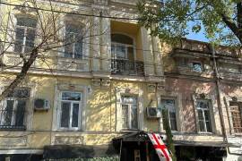 Apartment for sale, Old building, Sololaki