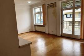 For Rent, Office, vake