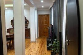 Apartment for sale, Old building, Ortachala