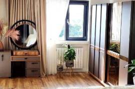 Аренда, 3 Kомнатная, Новостройка, Тбилиси, vake