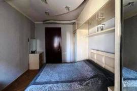 Apartment for sale, 3 Room, Old building, Tbilisi, saburtalo