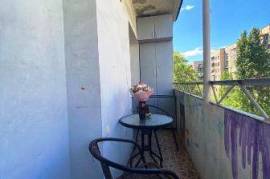 Apartment for sale, 3 Room, Old building, Tbilisi, saburtalo