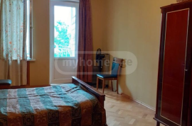 Apartment for sale, 4 Room, Old building, Tbilisi, Districts of Vazha-Pshavela