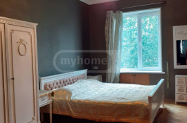 Apartment for sale, 4 Room, Old building, Tbilisi, Districts of Vazha-Pshavela