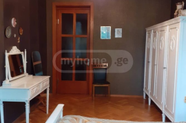 Apartment for sale, 4 Room, Old building, Tbilisi, Districts of Vazha-Pshavela