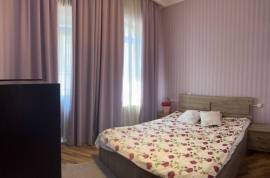 Аренда, 3 Kомнатная, Старое здание, Тбилиси, Сололаки
