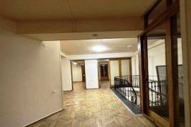 For Rent, Office, vake