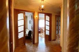 Apartment for sale, Old building, saburtalo