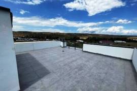 იყიდება სახლი, 8 ოთახიანი, თბილისის შემოგარენი, თხინვალი