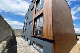 იყიდება სახლი, 8 ოთახიანი, თბილისის შემოგარენი, თხინვალი