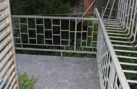 Продается квартира, 5 Kомнатная, Старое здание, Тбилиси, vake