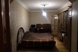 Продается квартира, 3 Kомнатная, Старое здание, Тбилиси, Надзаладеви