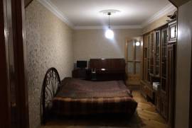 Apartment for sale, Old building, Nadzaladevi