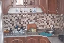 For Rent, 3 Room, Old building, Tbilisi, saburtalo