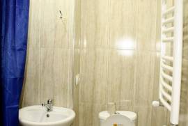 Продается квартира, 3 Kомнатная, Новостройка, Тбилиси, Ортачала