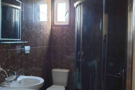 Daily Apartment Rent, 4 Room, Old building, Khashuri, Surami