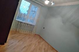 Apartment for sale, Old building, Varketili