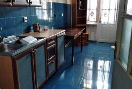 Продается квартира, 3 Kомнатная, Старое здание, Тбилиси, Варкетили
