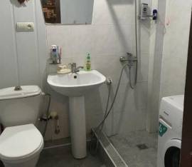 Продается квартира, 2 Kомнатная, Старое здание, Тбилиси, Плато Нуцубидзе