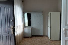 For Rent, 2 Room, Old building, Tbilisi, Chugureti