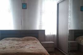 Daily Apartment Rent, Old building,  Zugdidi