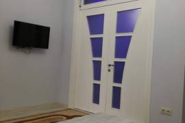 Продается квартира, 2 Kомнатная, Новостройка, Батуми