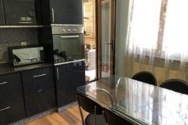 Apartment for sale, 5 Room, Old building, Batumi